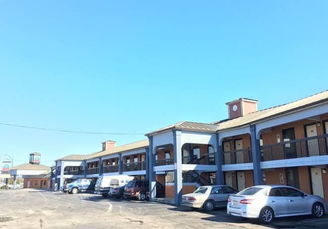 Legacy Inn Sumner, Hotel in Gallatin