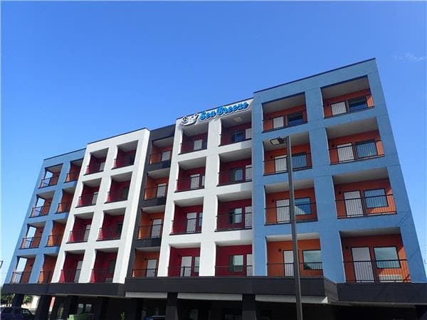 Seabreeze Hotel, an Ascend Collection Hotel, Hotel in Galveston
