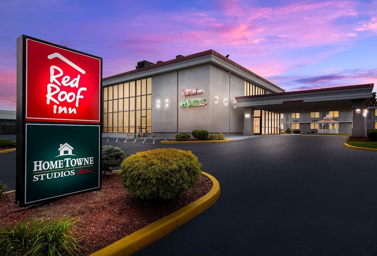 Red Roof Inn Painted Post, Hotel in Gang Mills