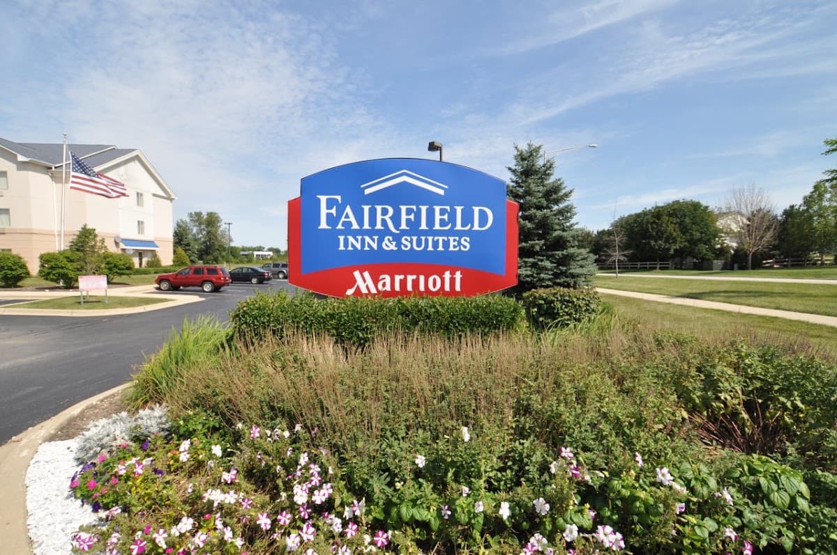 Fairfield by Marriott Inn & Suites Chicago St. Charles, Hotel in Geneva