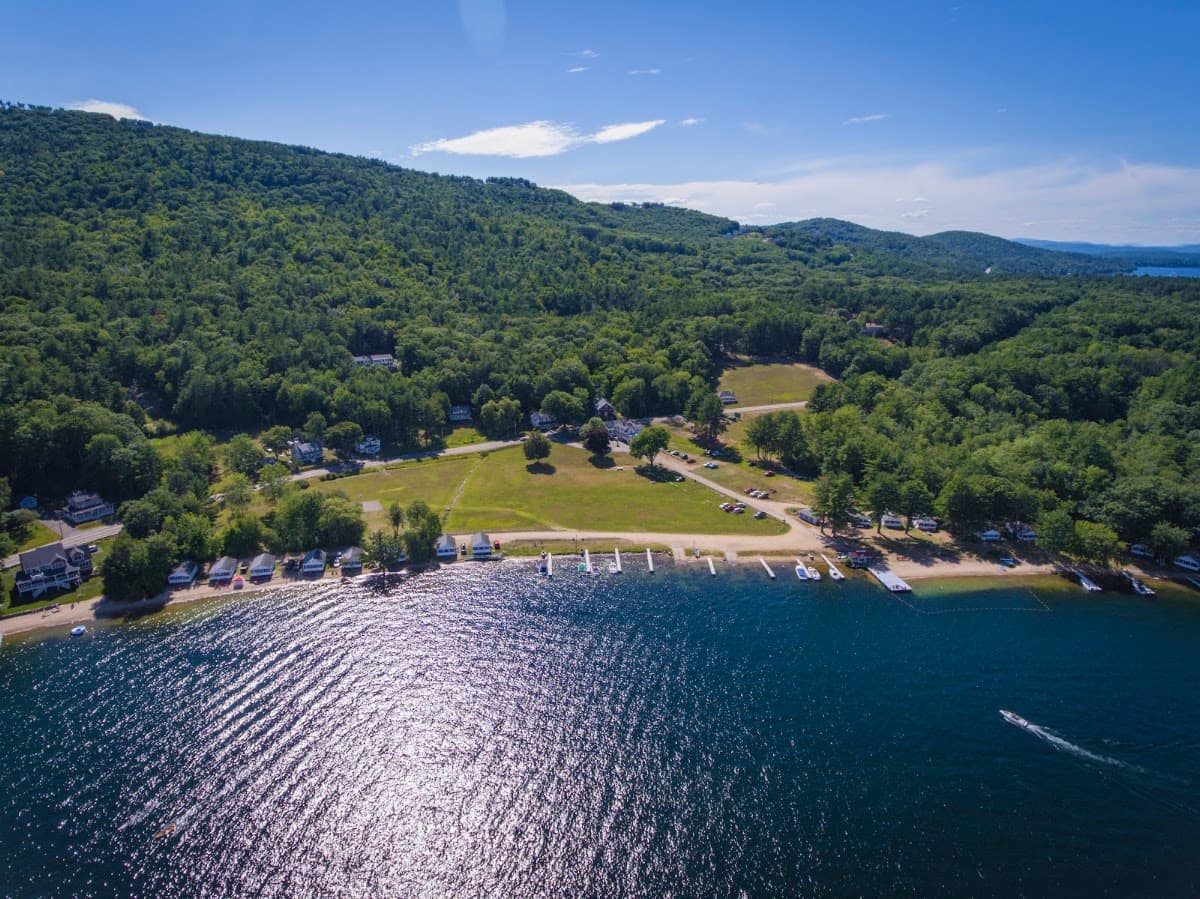 Ames Farm Inn, Holiday Home in Gilford