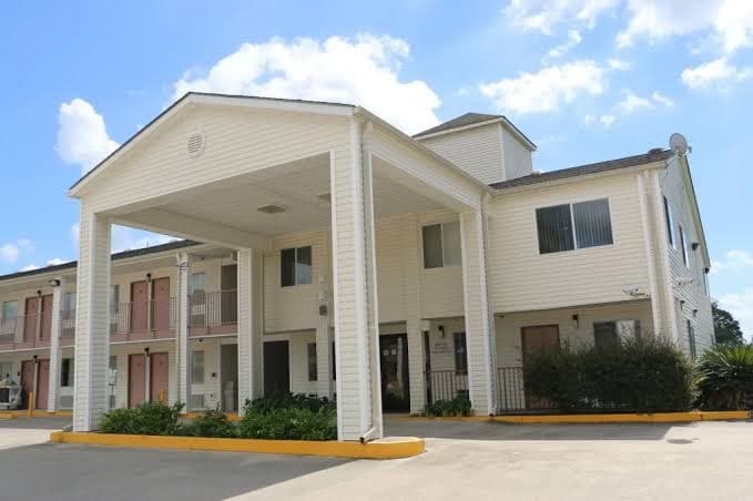 Western Inn, Hotel in Gonzales