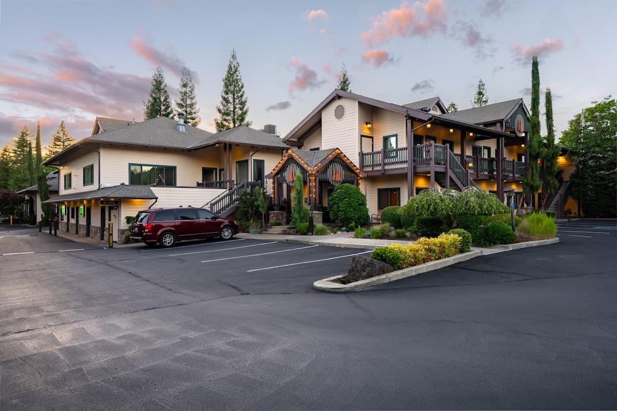 Redwood Garden Inn, Hotel in Grants Pass