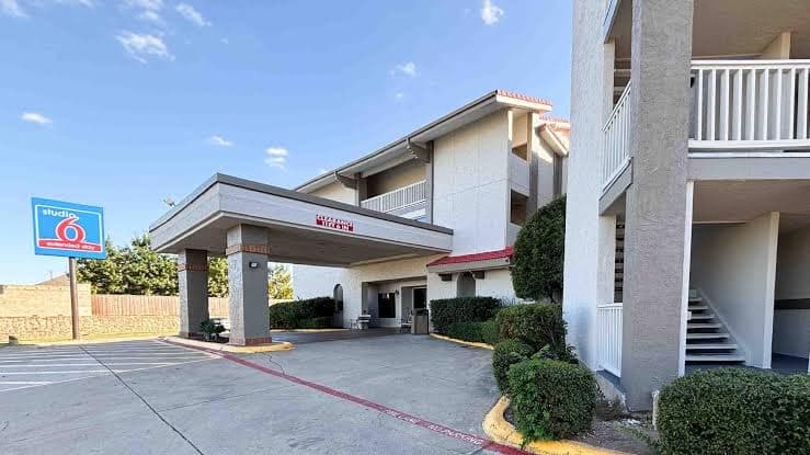 OYO Hotel Irving DFW Airport North, Hotel in Coppell