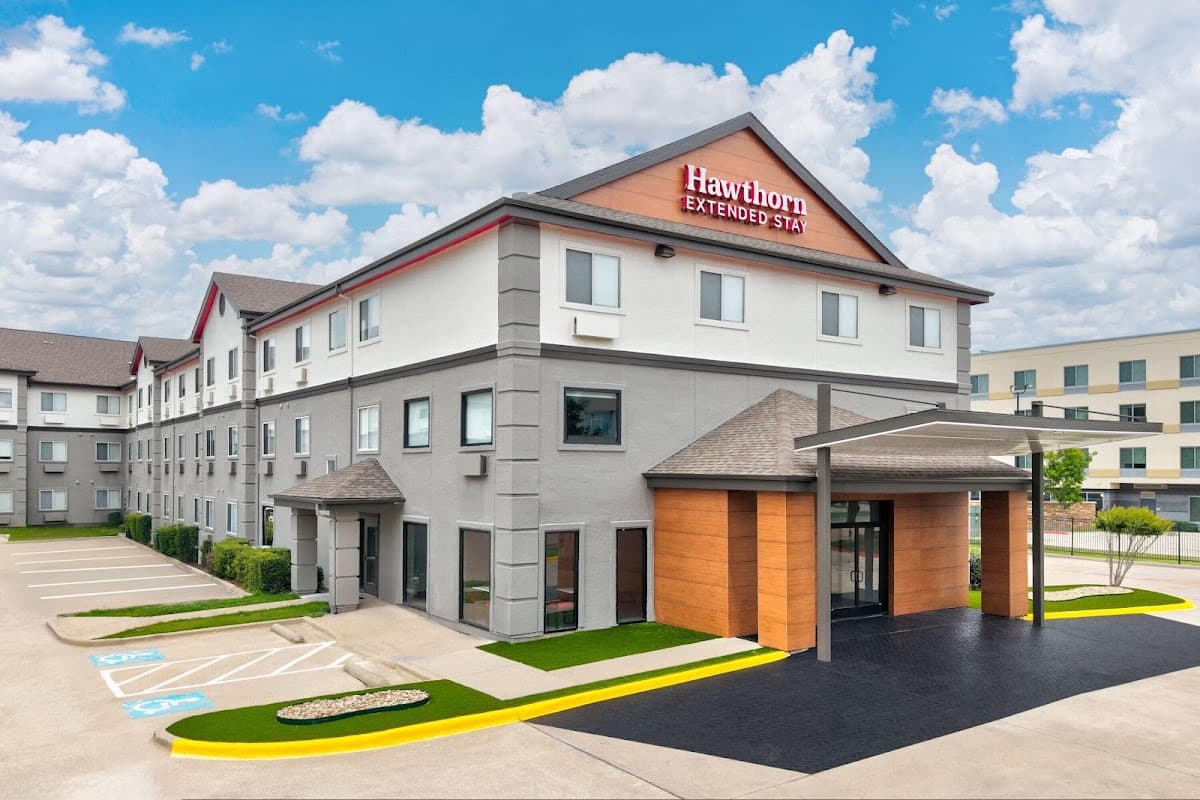 Hawthorn Extended Stay by Wyndham DFW Airport North, Hotel in Coppell