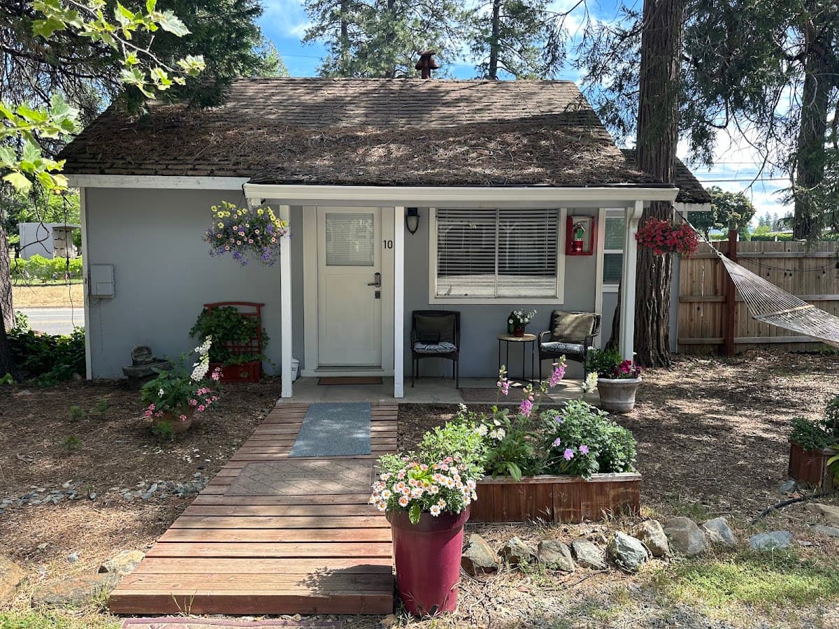 The Pines Inn and Cottages, Hotel in Grass Valley