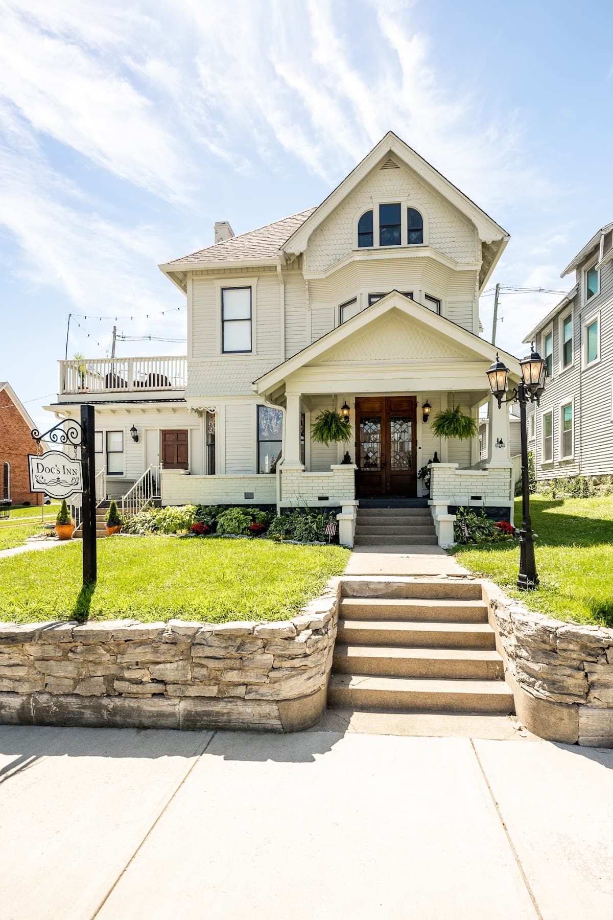 The Doc's Inn and The Dandelion Inn, Bed & Breakfast in Greencastle