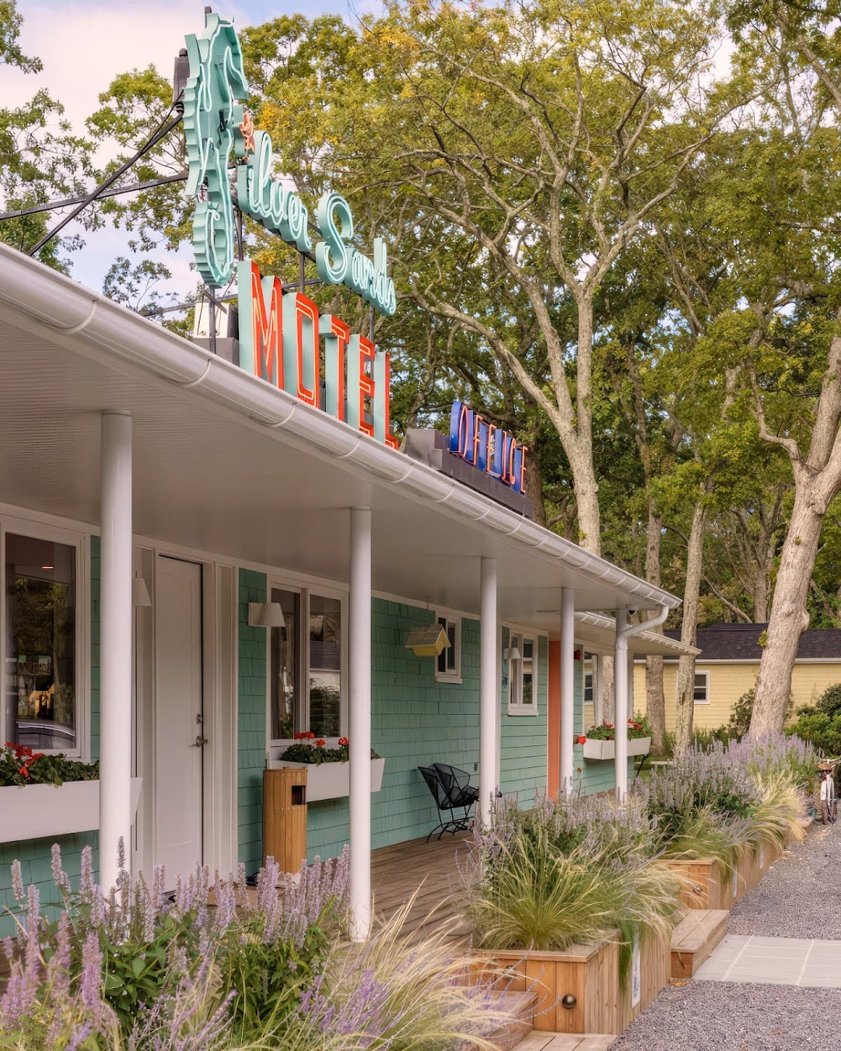 Silver Sands Motel & Beach Bungalows, Hotel in Greenport West