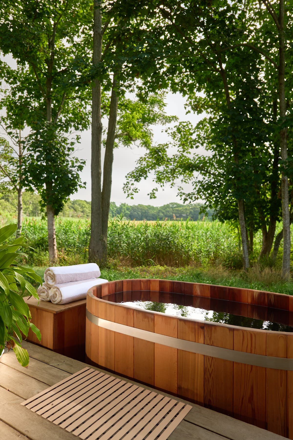 The Salt Marsh Wellness Sanctuary, Hotel in Greenport West