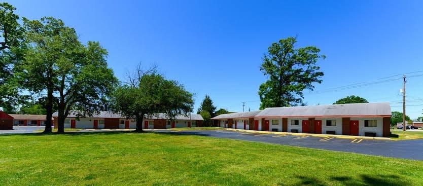 OAKS MOTEL GREENSBORO NC - King Room, Motel in Greensboro