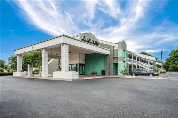Quality Inn Greenville near University, Hotel in Greenville