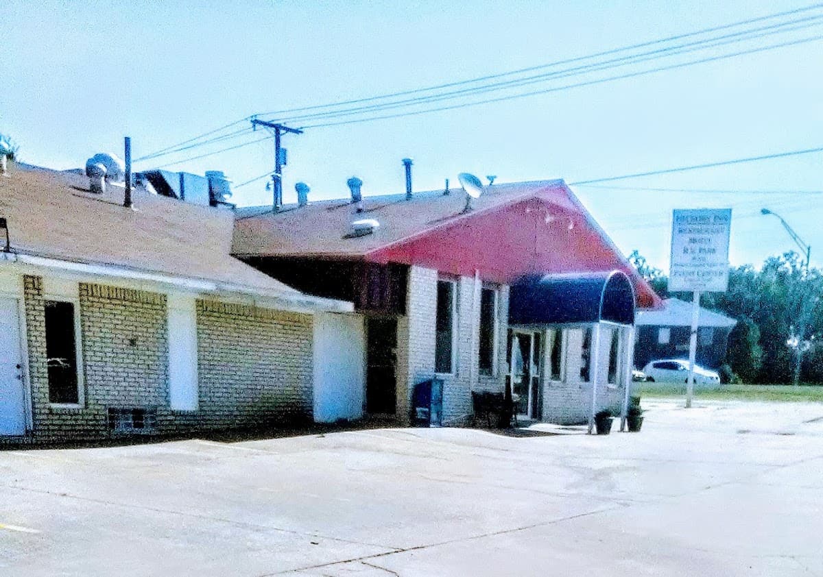 Hickory Inn, Motel in Grove