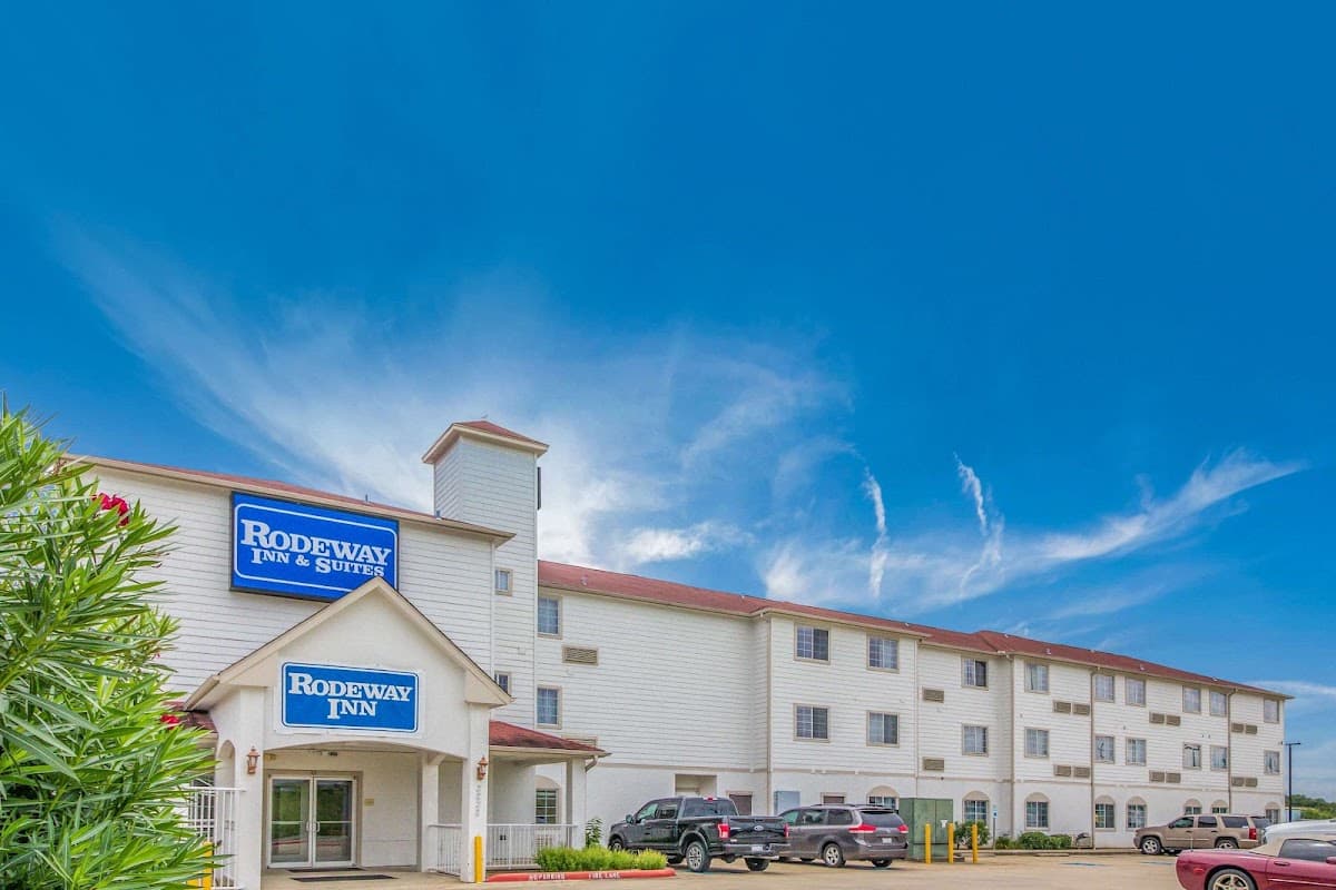 Rodeway Inn & Suites Port Arthur - Groves, Hotel in Groves