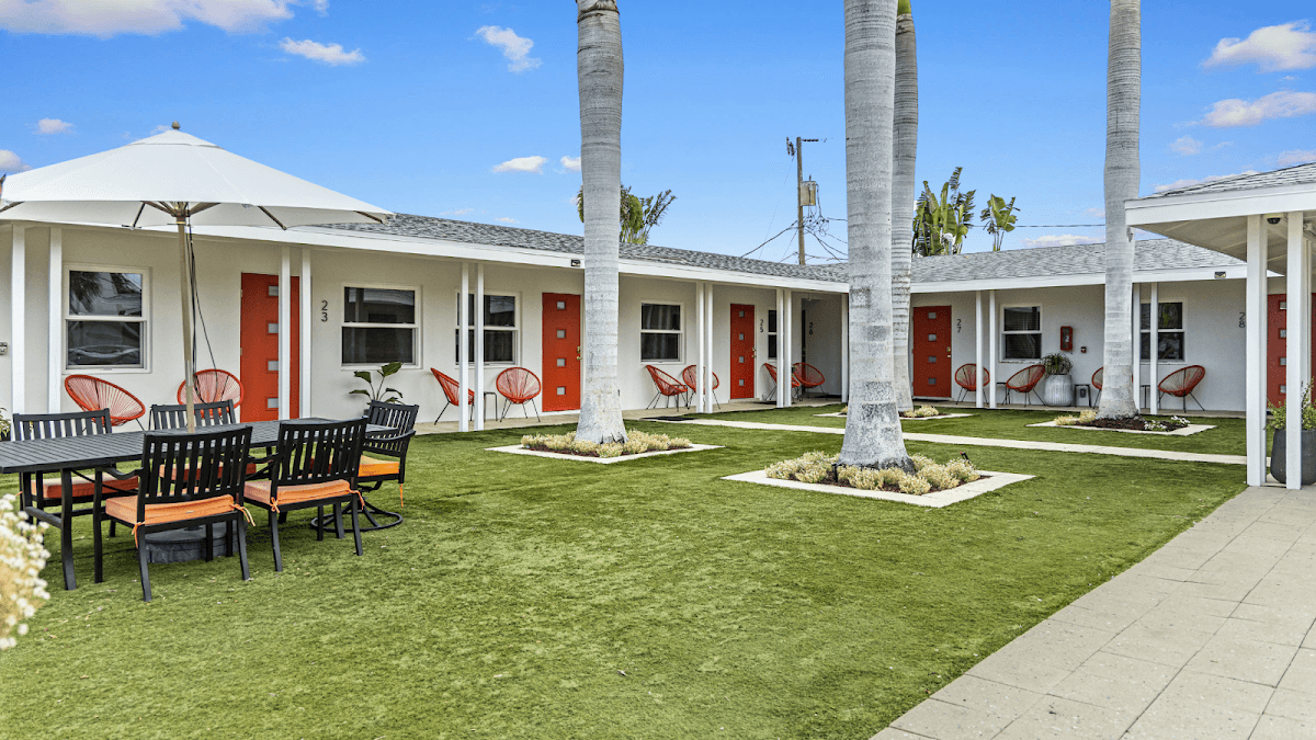 Captiva Beach Resort, Hotel in Gulf Gate Estates