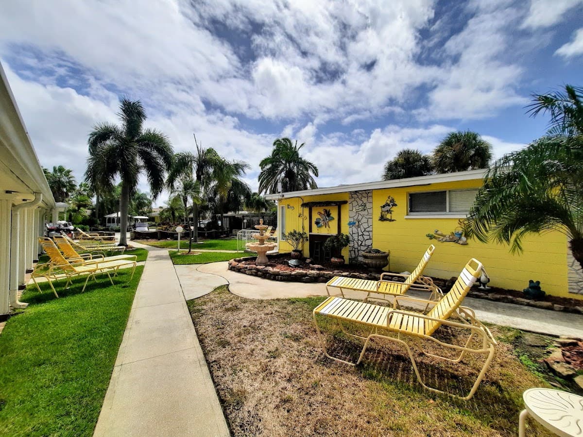 Conclare Beach Resort, Hotel in Gulf Gate Estates