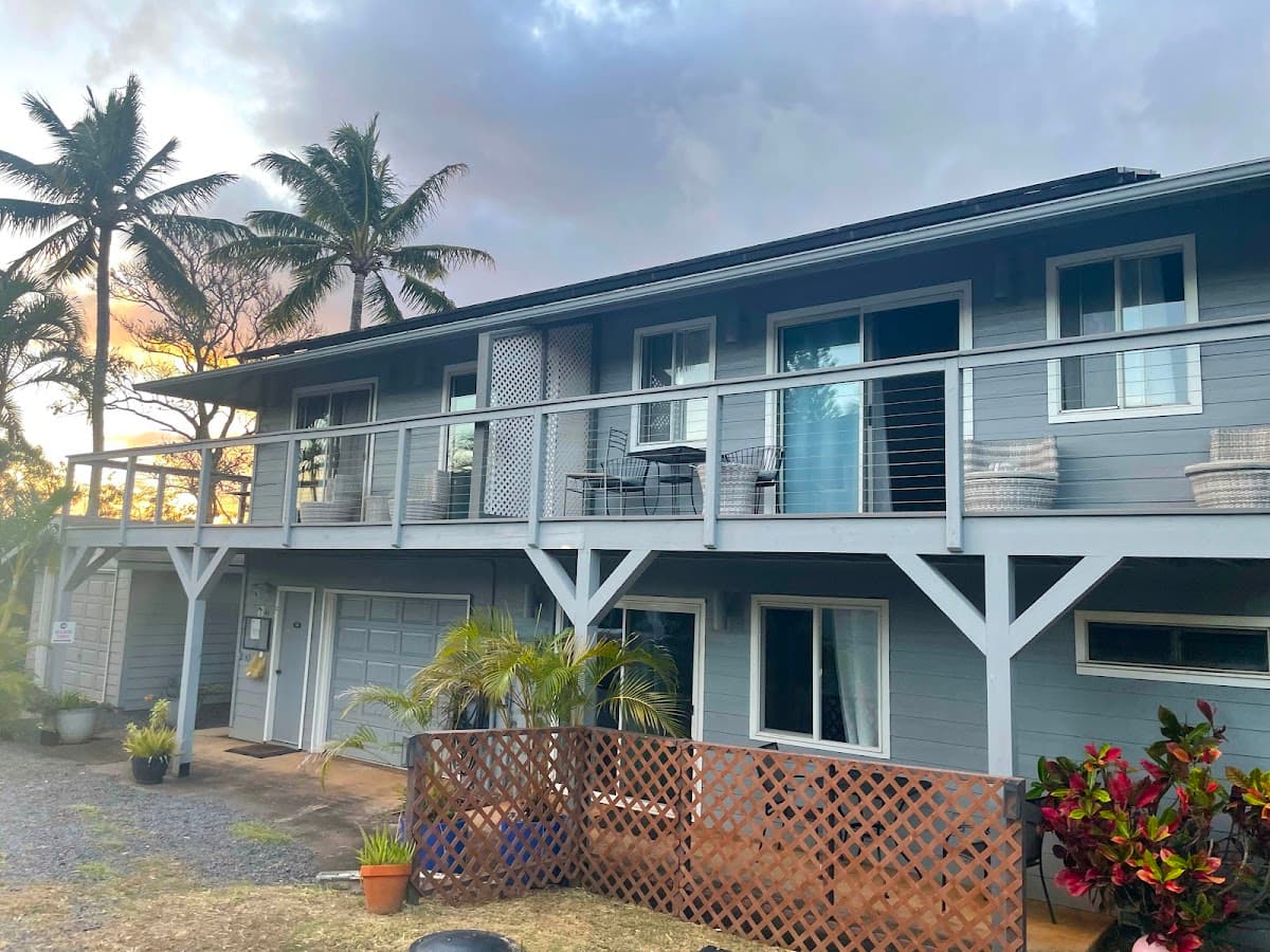 PuukoaPalms Vacation Rentals - Maui Hawaii, Aparthotel in Haiku-Pauwela