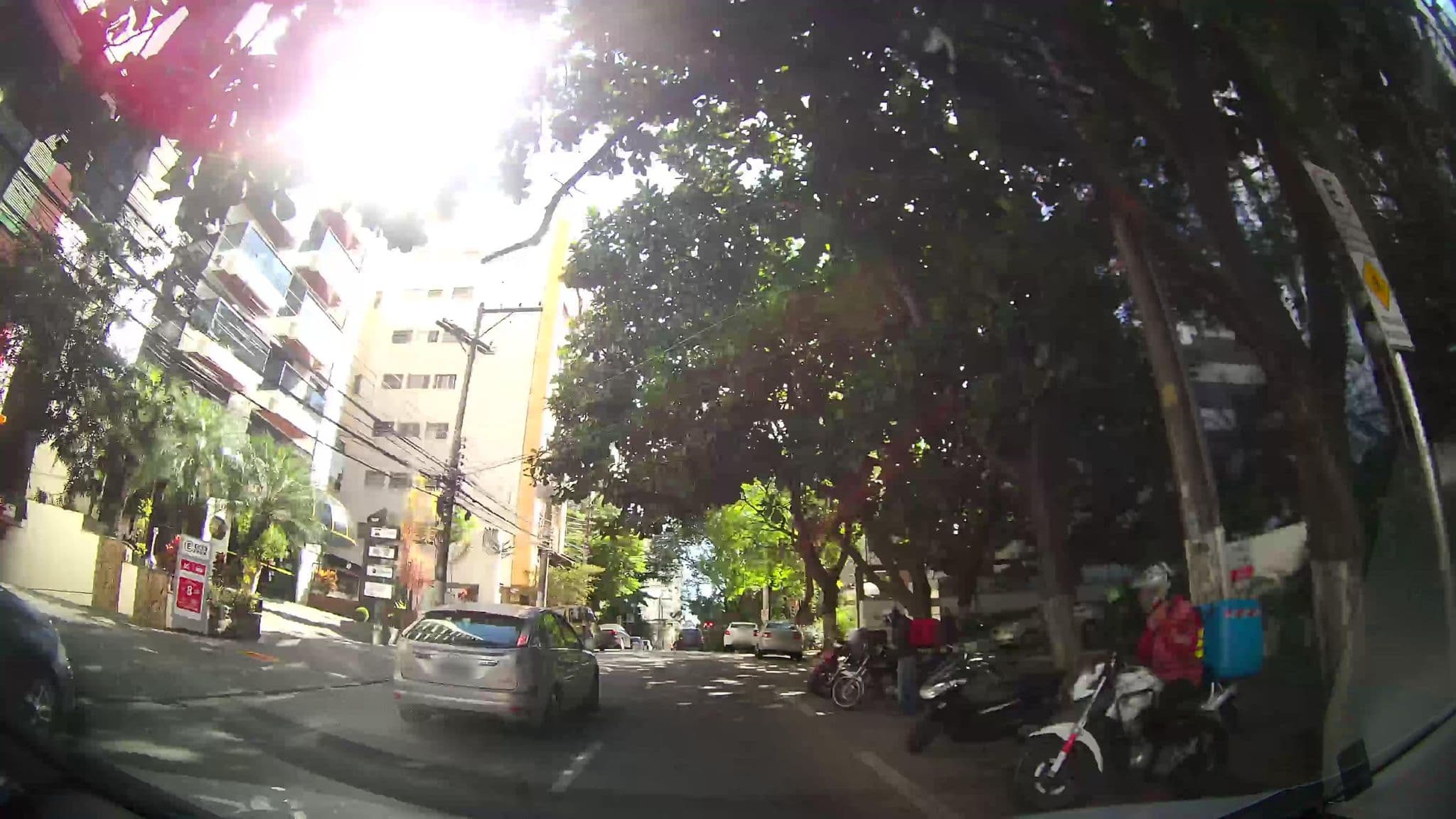 Street view near Massoterapeuta e Depilação Masculina, Jardim Paulista — © marciosampaio (CC BY-SA · Mapillary)
