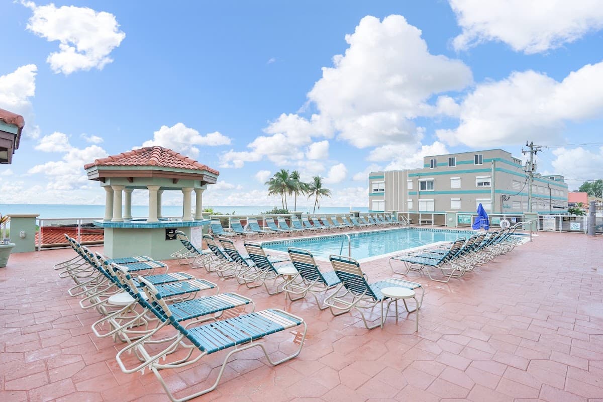 Hollywood Beach Tower, Hotel in Hallandale Beach
