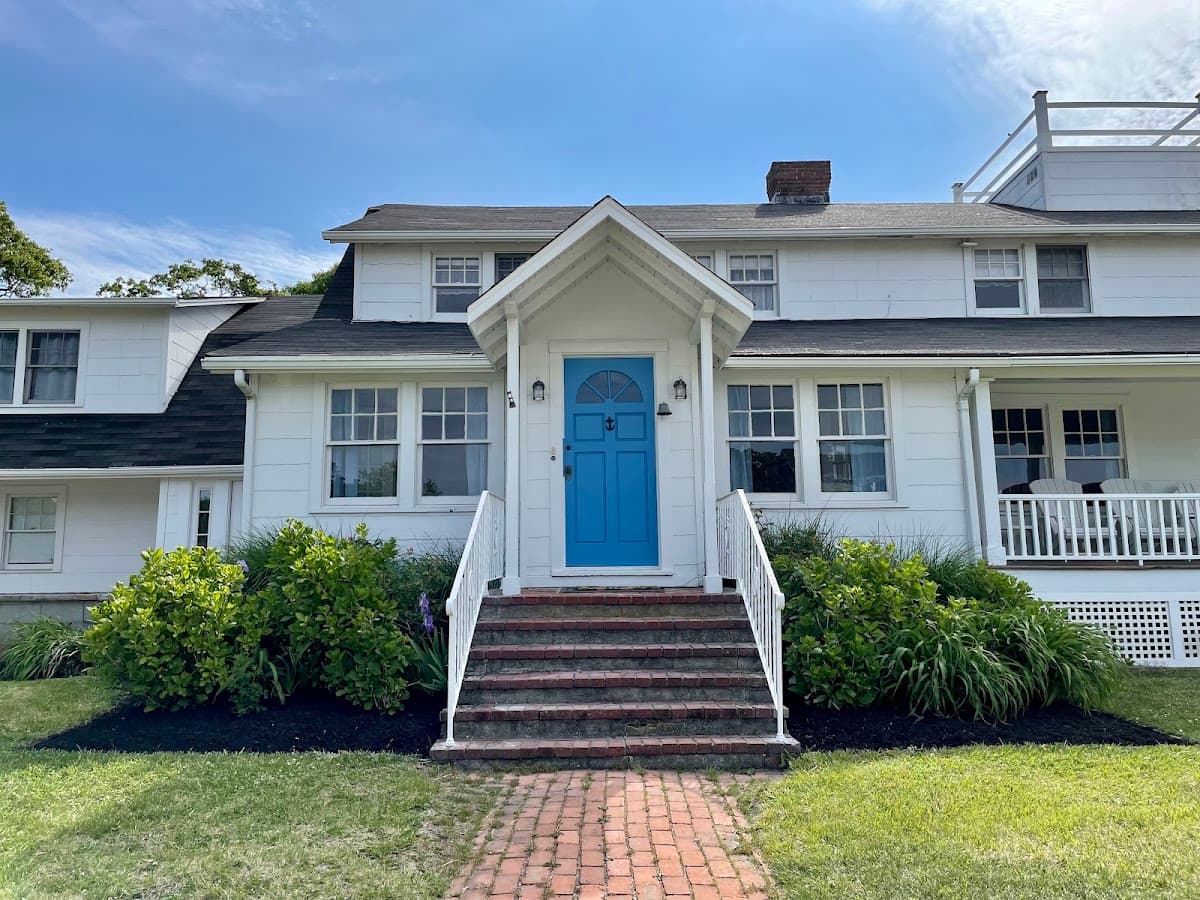 Aria & Mare Hamptons, Bed & Breakfast in Hampton Bays