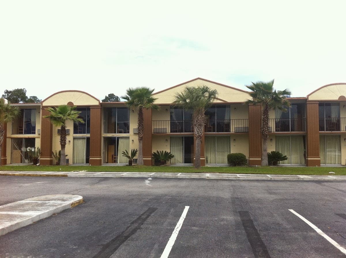 Bradbury Inn and Suites, Hotel in Hardeeville