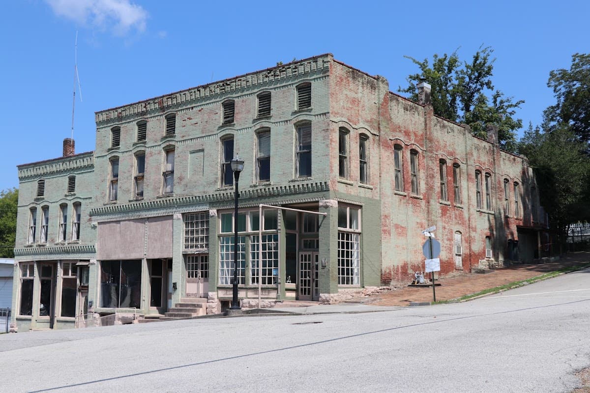 Walden Hotel & Humidor, Hotel in Harriman