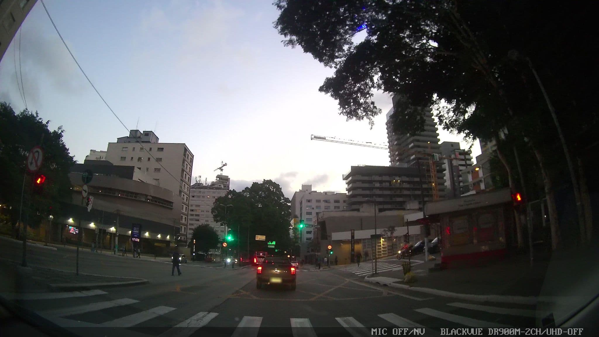 Street view near Okupe Hostel, Jardim Paulista — © marciosampaio (CC BY-SA · Mapillary)