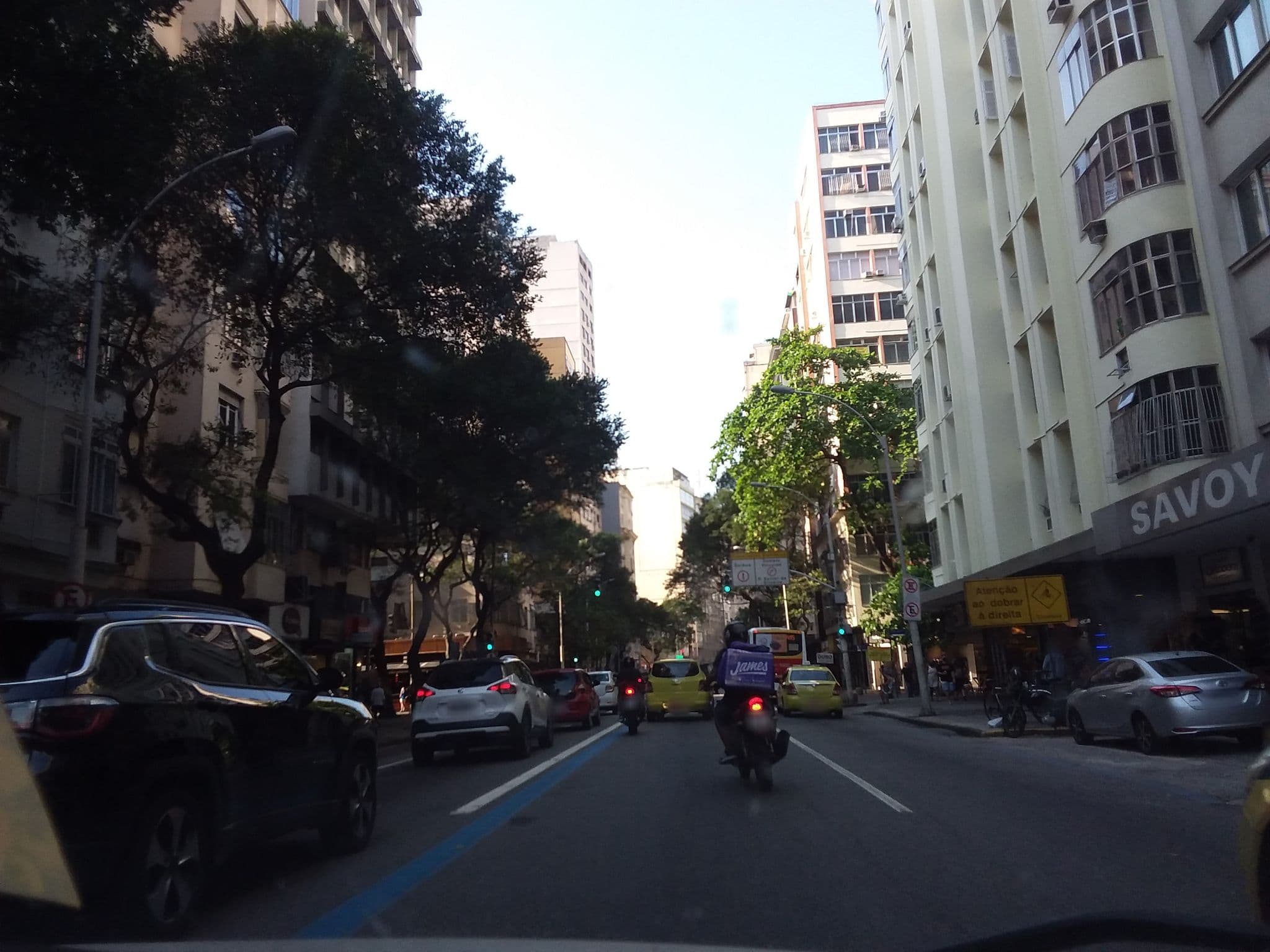 Street view near Savoy Othon Travel, Copacabana — © projevias (CC BY-SA · Mapillary)