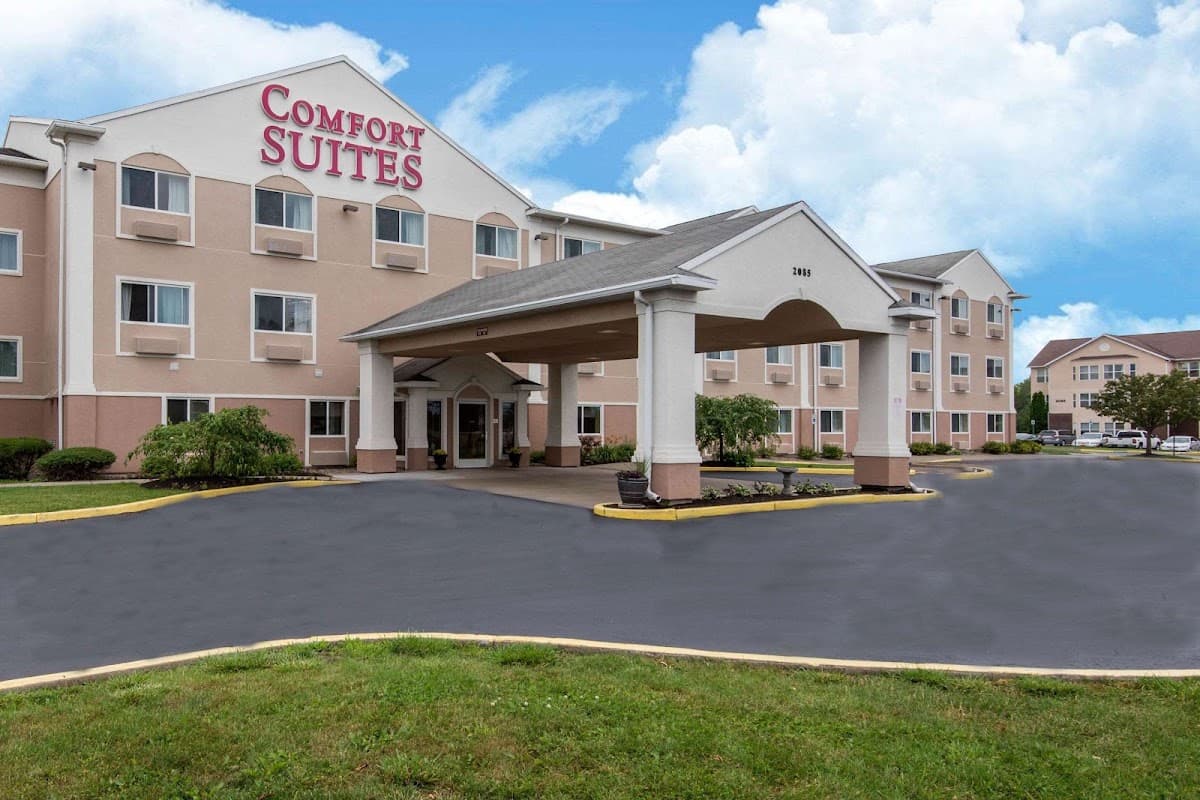 Comfort Suites Rochester Henrietta University Area, Hotel in Henrietta