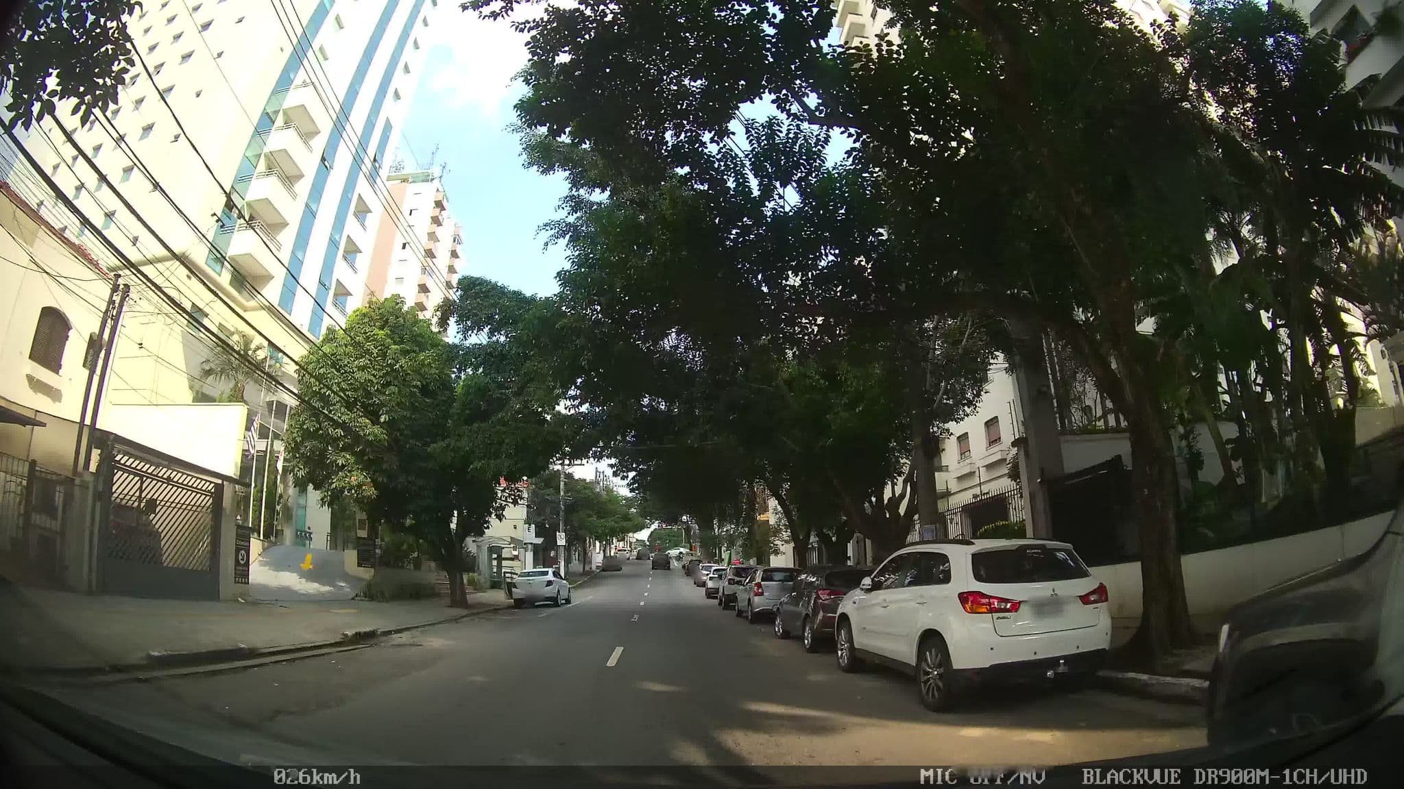 Street view near Comfort Suites, Jardim Paulista — © kaart_2 (CC BY-SA · Mapillary)