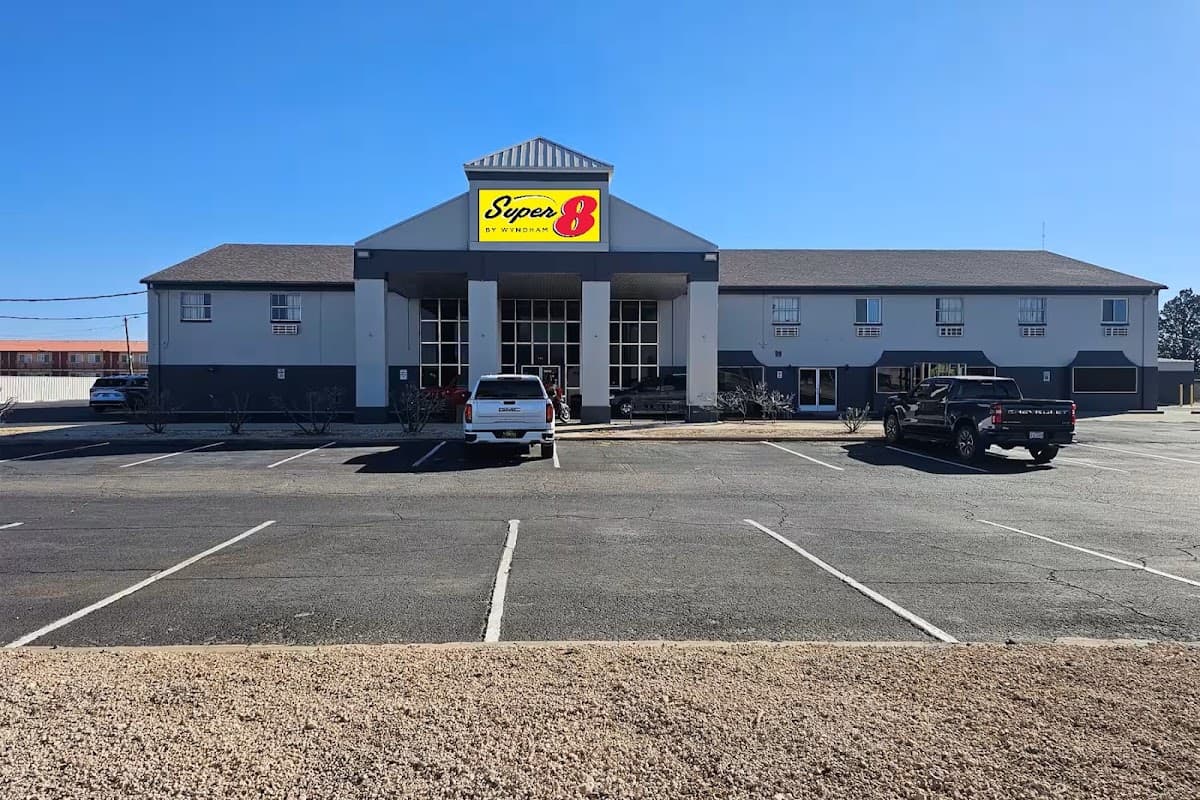 Super 8 By Wyndham Hobbs, Hotel in Hobbs