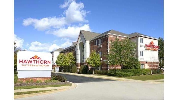 Hawthorn Suites by Wyndham Chicago Schaumburg, Aparthotel in Hoffman Estates