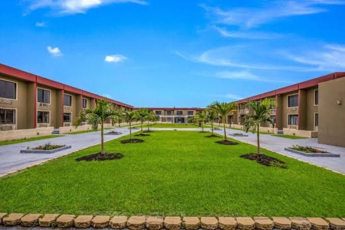 OYO Hotel Orlando Airport, Hotel in Sky Lake