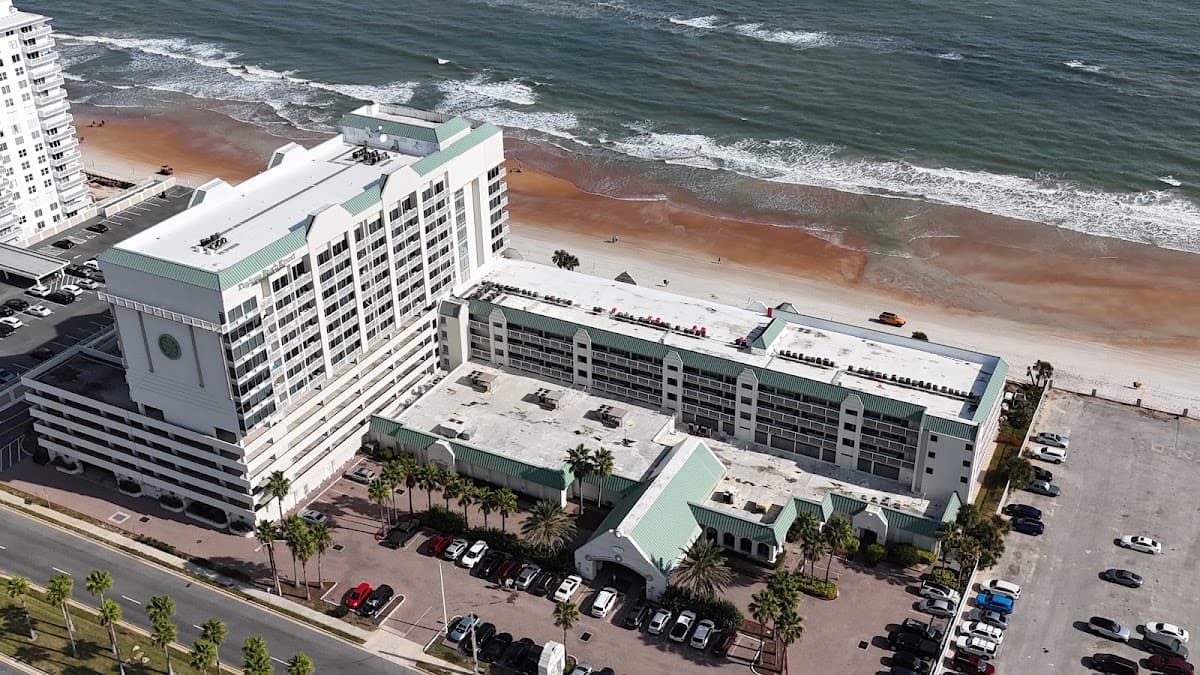 Daytona Beach Resort Rentals, Resort in Holly Hill