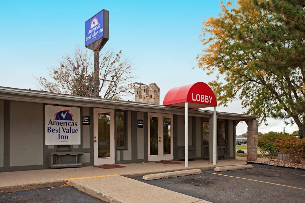 Americas Best Value Inn Lansing, Hotel in Holt