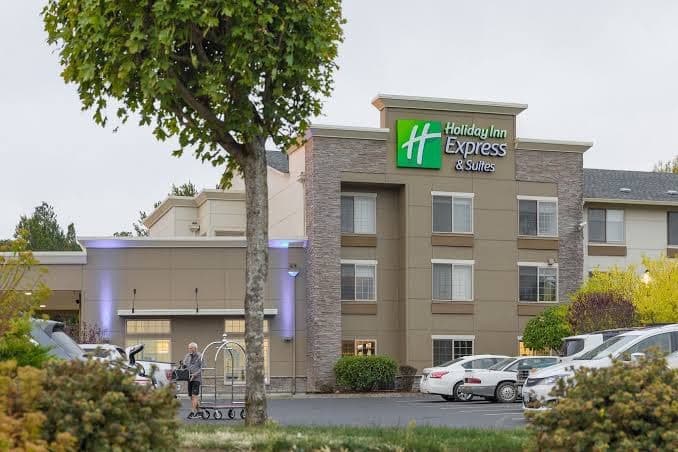 Holiday Inn Express & Suites Hood River by IHG, Hotel in Hood River