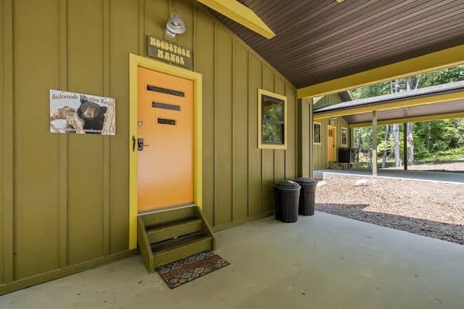 Backwoods Retreat, Hotel in Horse Shoe