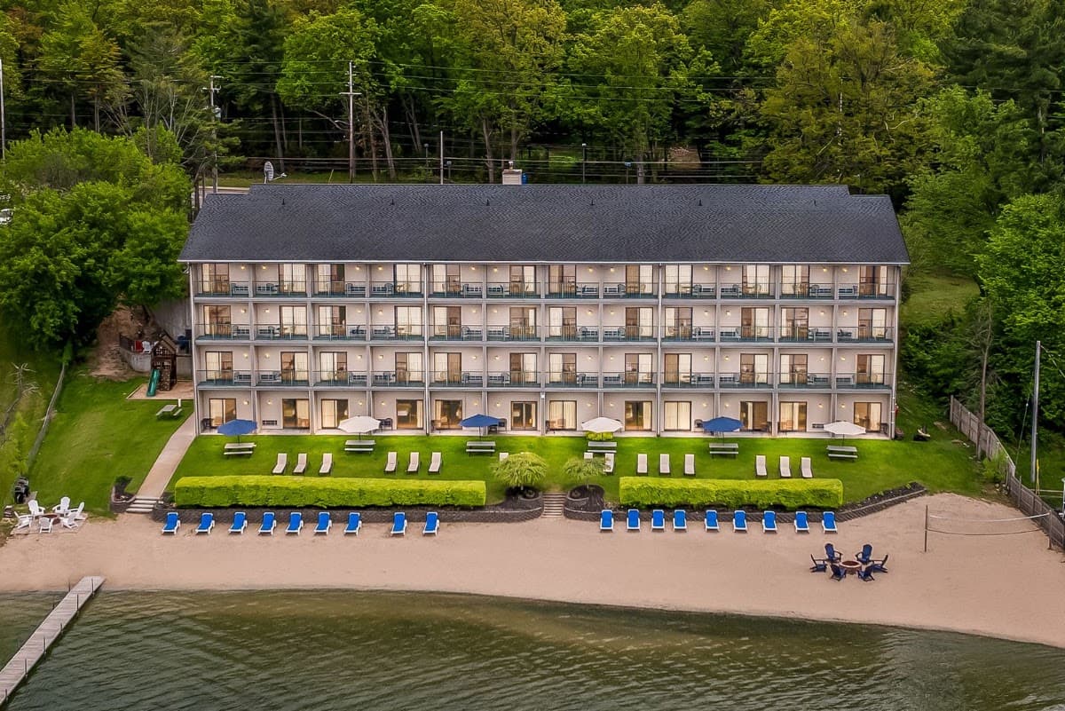 Beachfront Hotel Houghton Lake, Hotel in Houghton Lake