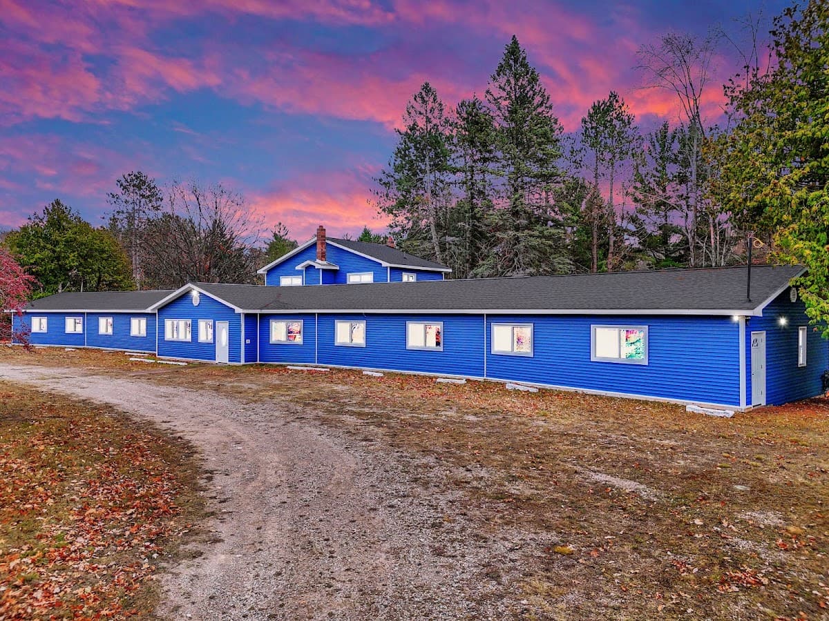 The Blue Anchor, Hotel in Houghton Lake