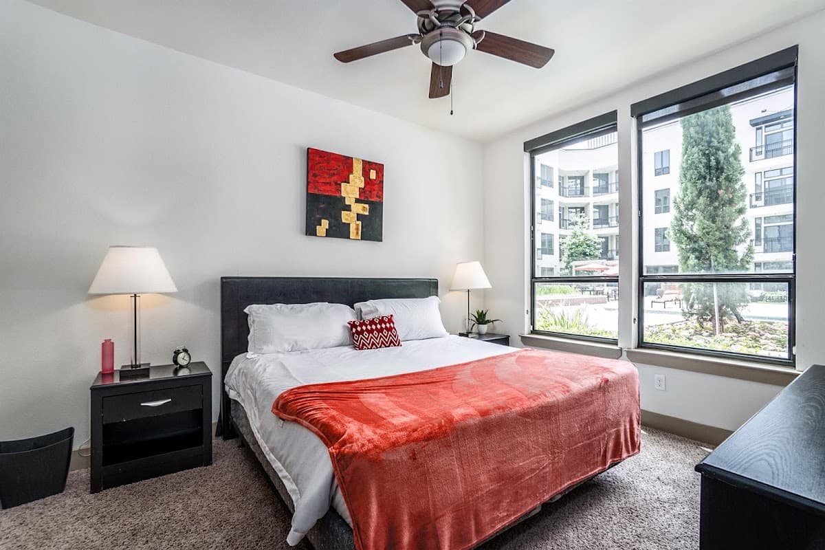 Pleasant Stay Furnished Apartments | Downtown, Hotel in Houston