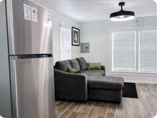 Cozy Suite on Wooding, 1-bedroom apartment in Houston, Hotel in Galena Park