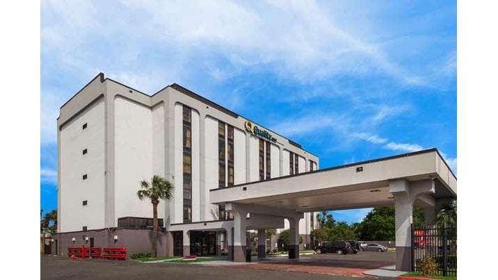 Quality Inn Houston East I-10, Hotel in Jacinto City