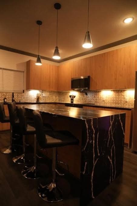 Dream Stay - Three-Bedroom House, Hotel in Jacinto City