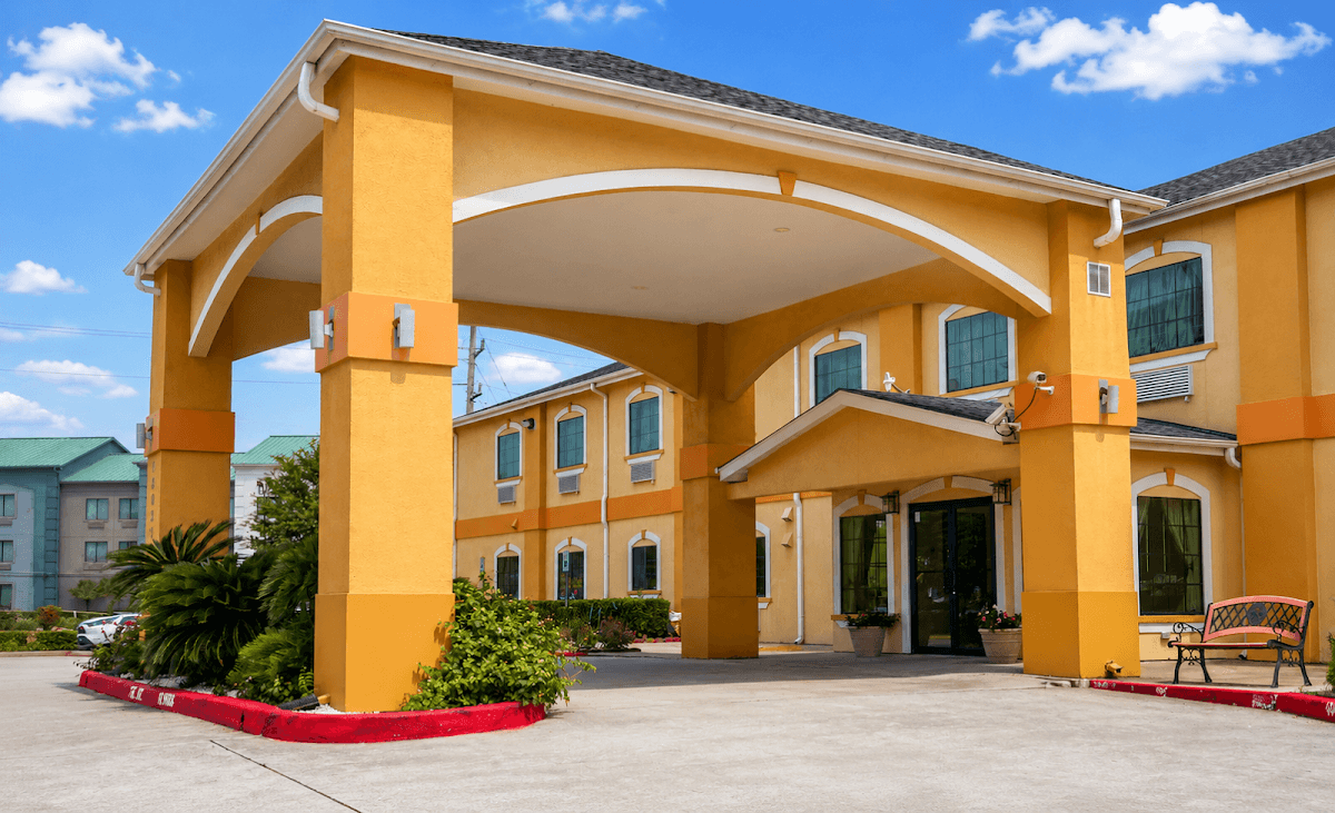 Americas Best Value Inn & Suites Bush Intl Airport, Hotel in Humble