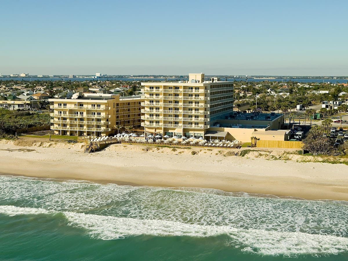 Crowne Plaza Melbourne-Oceanfront by IHG, Hotel in Indian Harbour Beach