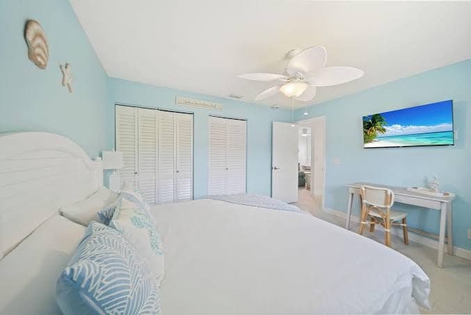Villa Paradisus. Heated Pool! 6 min to the beach, Holiday Home in Indian Harbour Beach