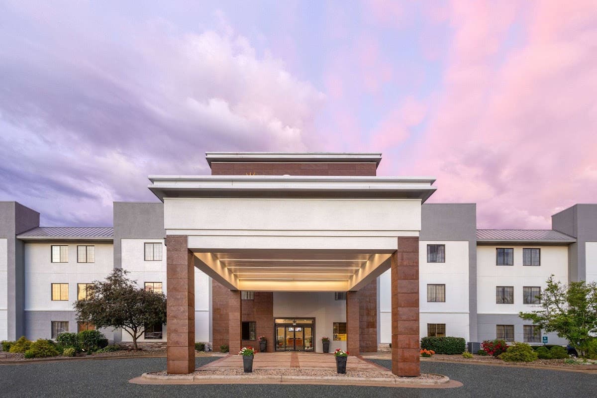 La Quinta Inn & Suites by Wyndham Kokomo, Hotel in Indian Heights