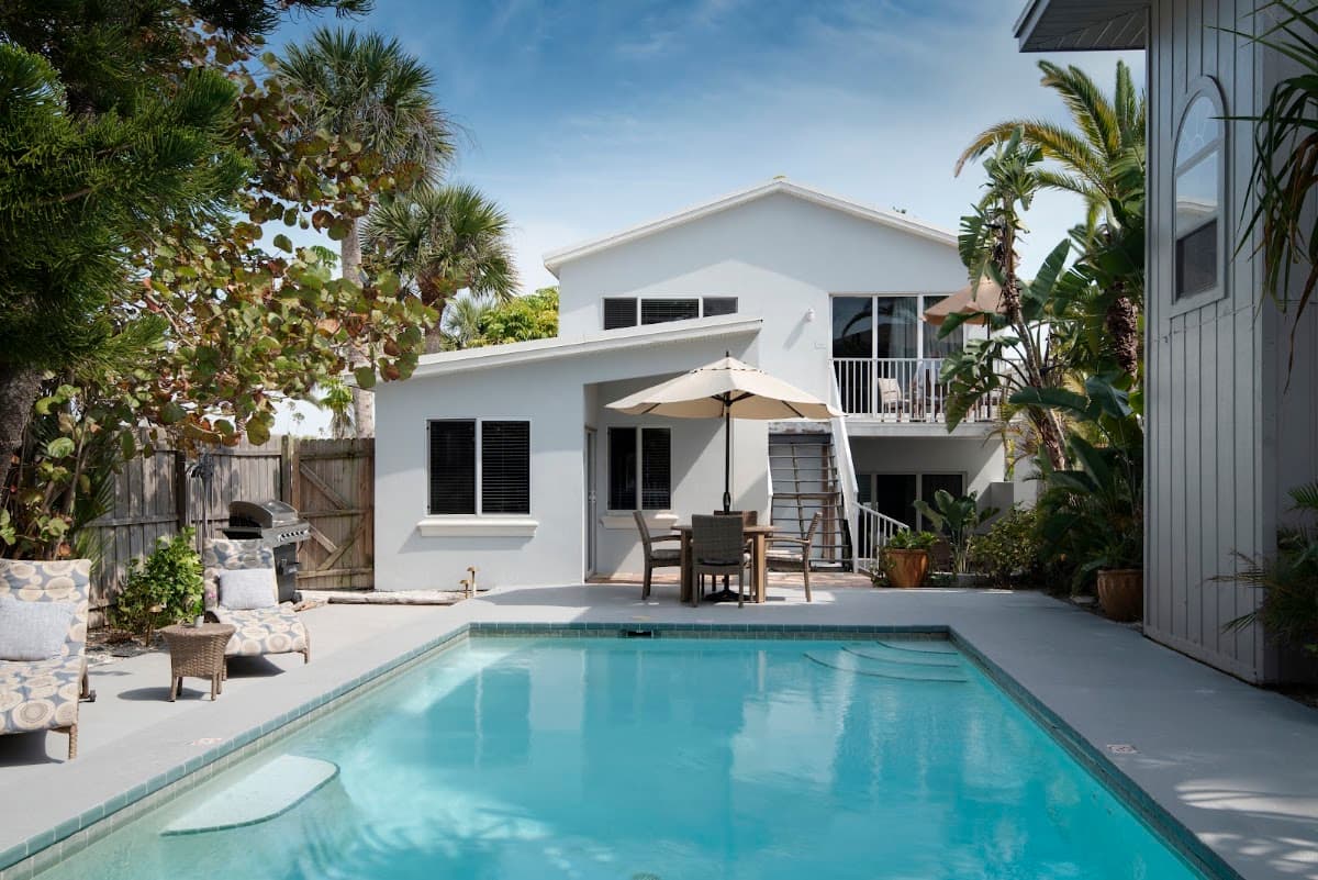 The Narrows Guesthouse by Gulfside Resorts, Resort in Indian Rocks Beach