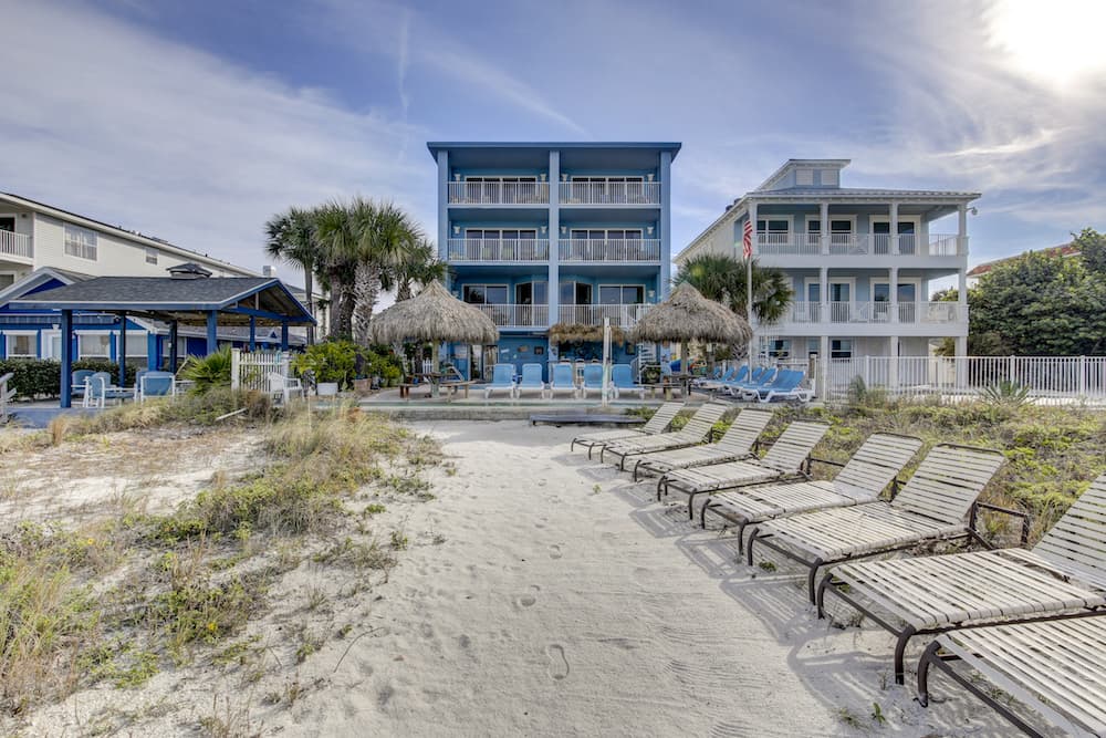 Sand Isle 2 Vacation Rentals, Hotel in Indian Rocks Beach