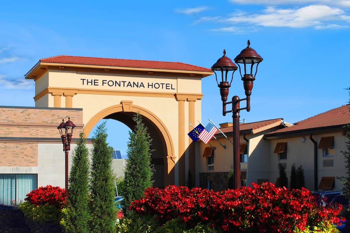 The Fontana Hotel, Hotel in Warren Park
