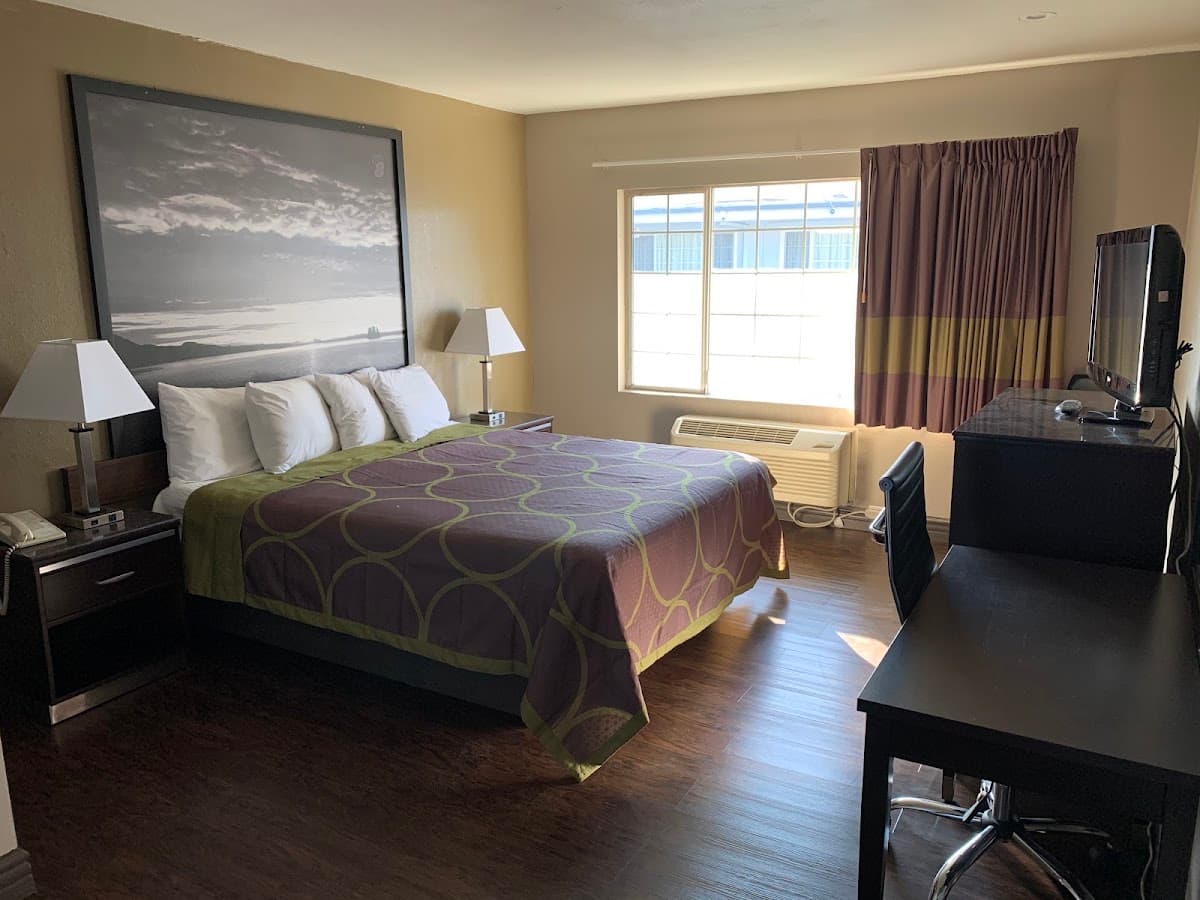 Skyways Hotel, Hotel in Inglewood